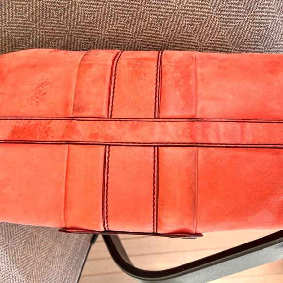 GORGEOUS Authentic Tod's Nubuck Leather Studded Shoulder Bag - Italian Designer - Picture 8 of 11